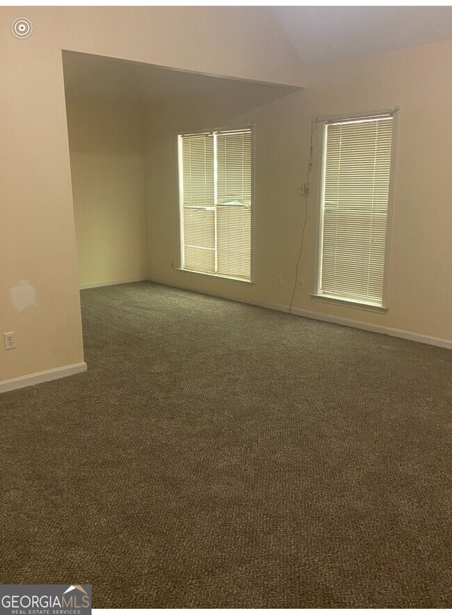 Building Photo - 750 Legacy Pl SW