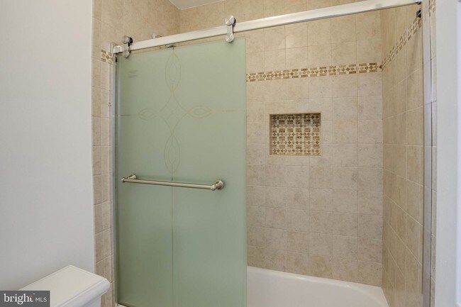 Building Photo - 13616 Northbourne Dr