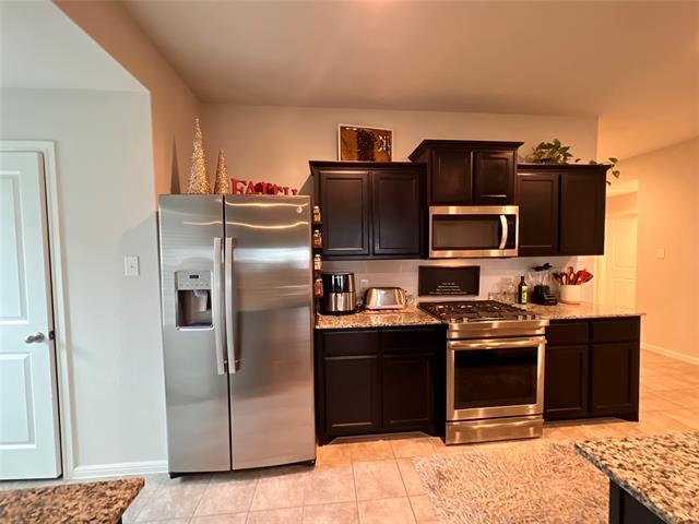 Building Photo - 3916 Ridgeway Ln