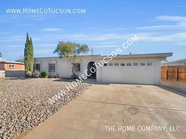Primary Photo - 8509 E Beverly St