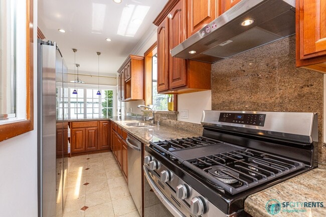 Building Photo - Balboa Terrace: Remodeled Single Family Ho...