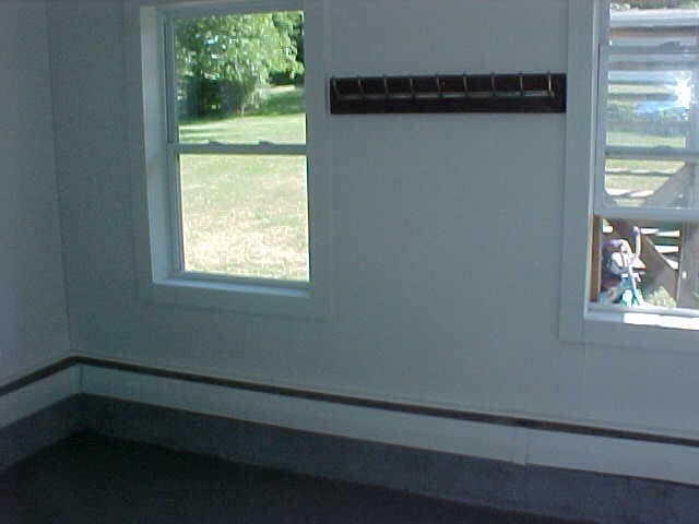Building Photo - 259 Mann Hill Rd