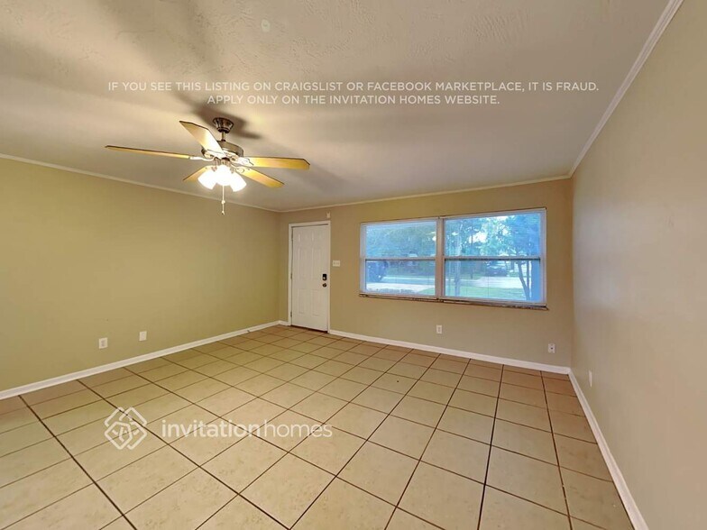 Building Photo - 1071 Nolan Dr S