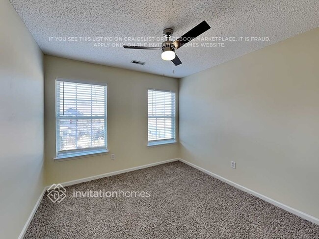 Building Photo - 216 Bradford Glyn Dr