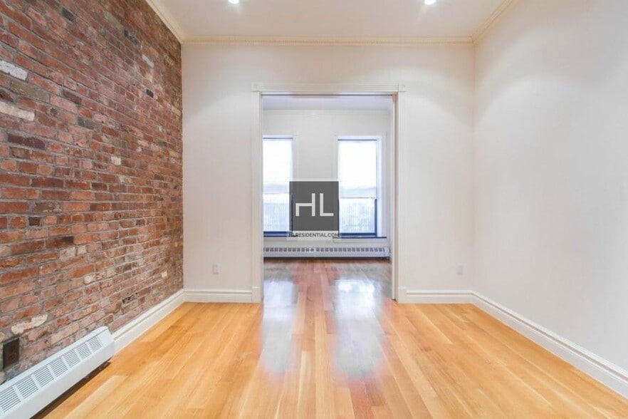 Building Photo - East 28th Street