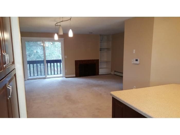 Building Photo - 6446 Village Pkwy