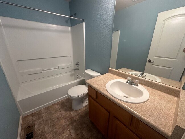 Building Photo - 4523 Brylie Way