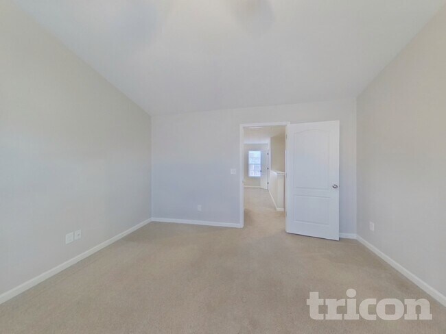 Building Photo - 1134 Blue Topaz Dr