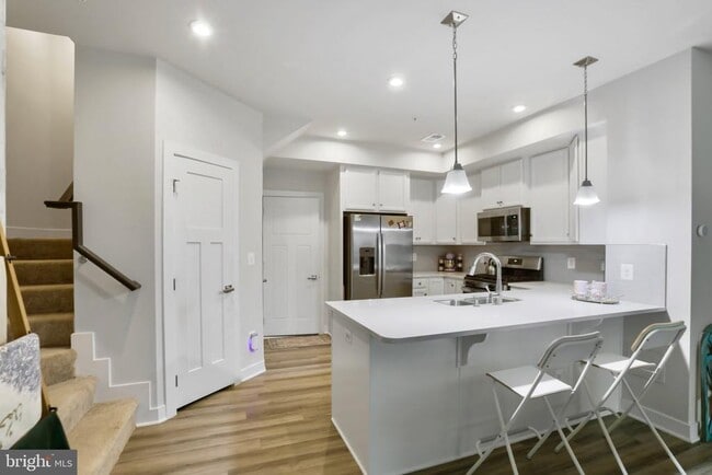 Building Photo - 43011 Prophecy Terrace