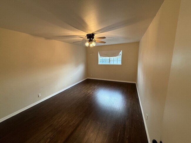 Building Photo - 7164 E 53rd Pl