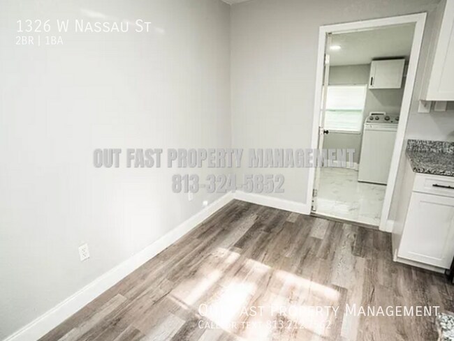 Building Photo - 1326 W Nassau St