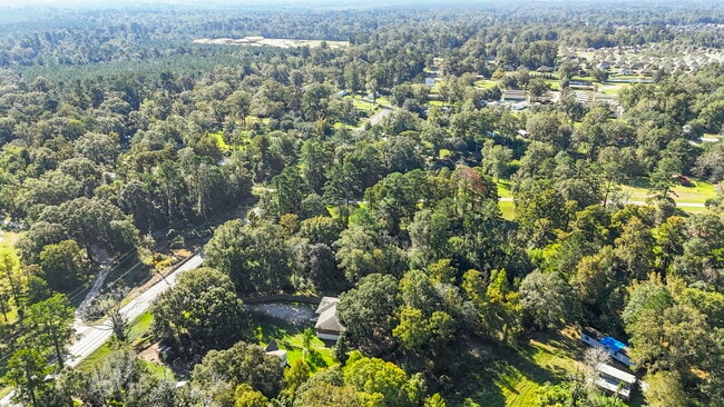 Building Photo - 23705 Walker South Rd