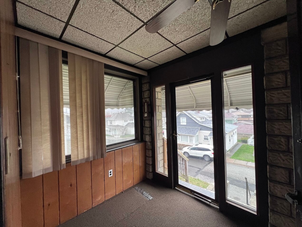 Building Photo - 304 Marie St