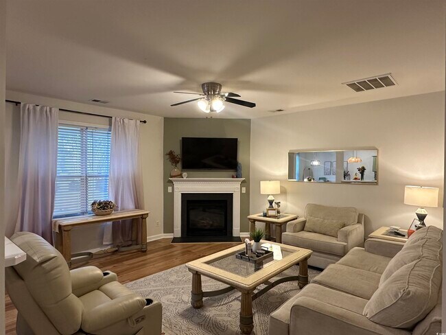 Building Photo - 204 Fulbourn Pl