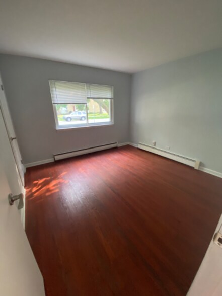 Building Photo - 780 Waikiki Dr