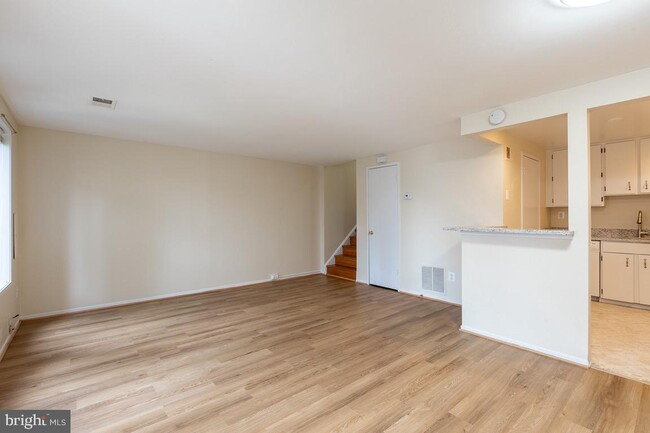 Building Photo - 18728 Nathans Pl