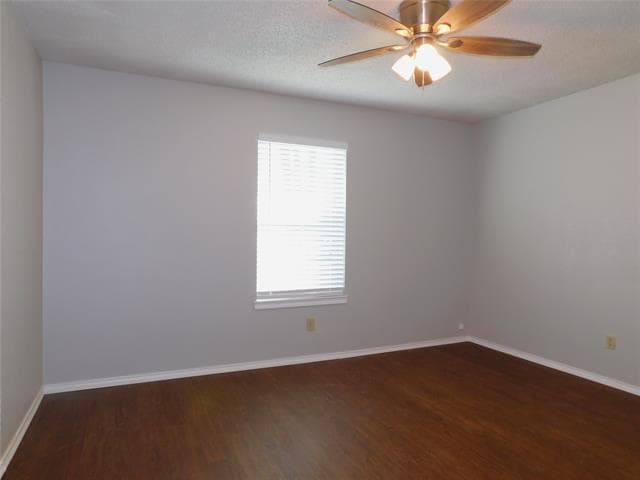 Building Photo - 2214 Bernard St