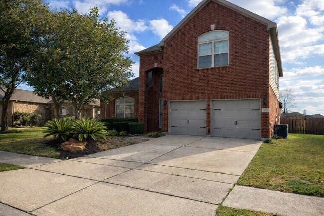 Building Photo - 3915 Markspring Ln