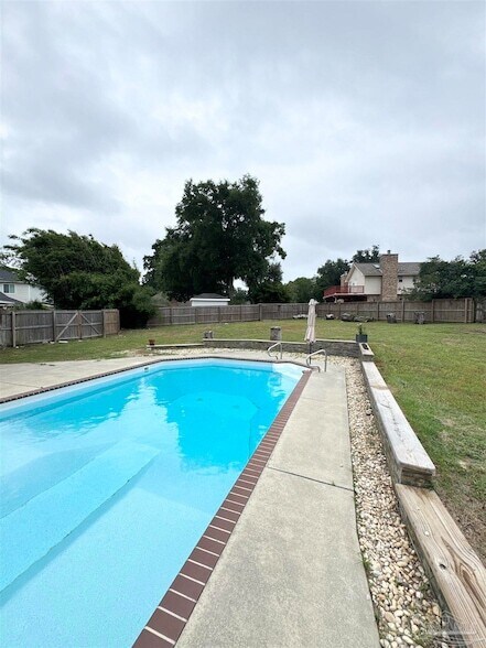 Building Photo - 3019 Keats Dr
