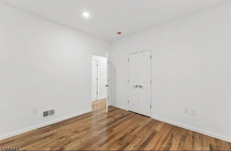 Building Photo - 121 Osborne Terrace