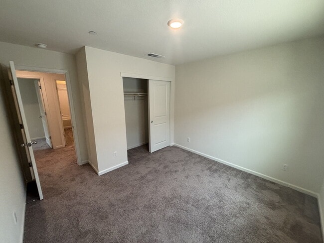 Building Photo - Updated 4-Bedroom Home Near Antelope Greens Golf Course – Large Backyard & Pet Friendly!