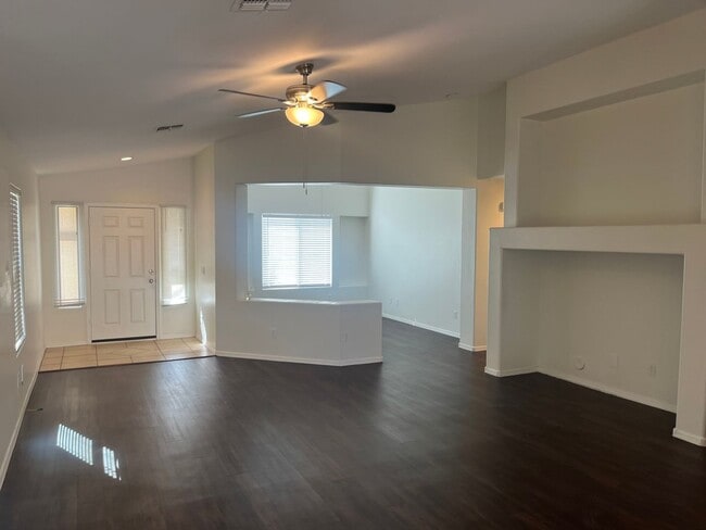 Building Photo - 25524 W Williams St