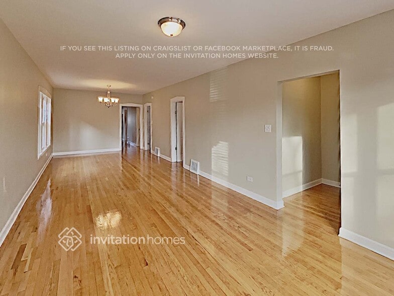 Building Photo - 1302 Elmwood Ave