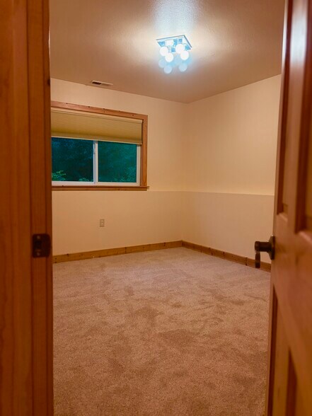 Building Photo - 12730 Langman Cir