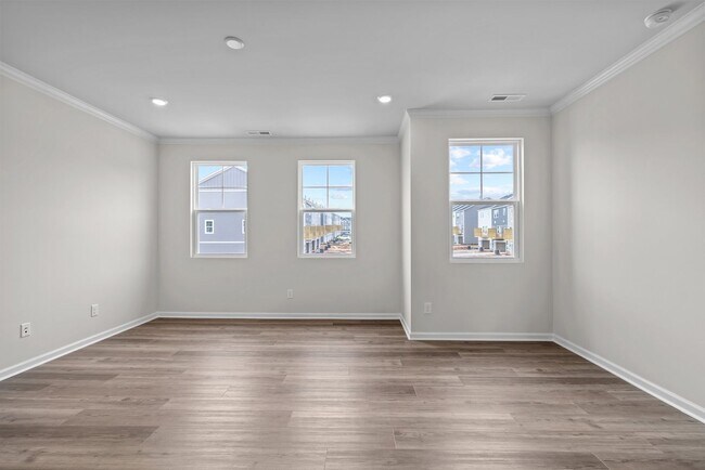 Building Photo - Gorgeous New Construction!  Updated Kitche...
