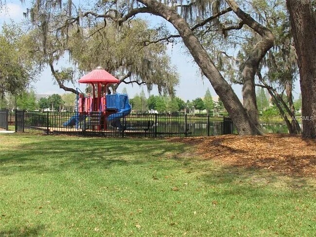 Building Photo - Elegant 4-bedroom 3-bathroom Home in Windermere