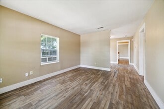Building Photo - 3324 Bacchus St