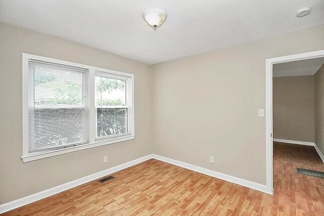 Building Photo - 2401 Celia Ave