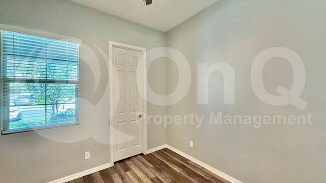 Building Photo - 3951 E Pinto Dr