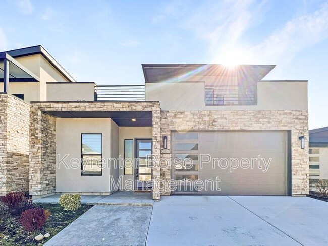 Building Photo - 849 E Joplin Ln