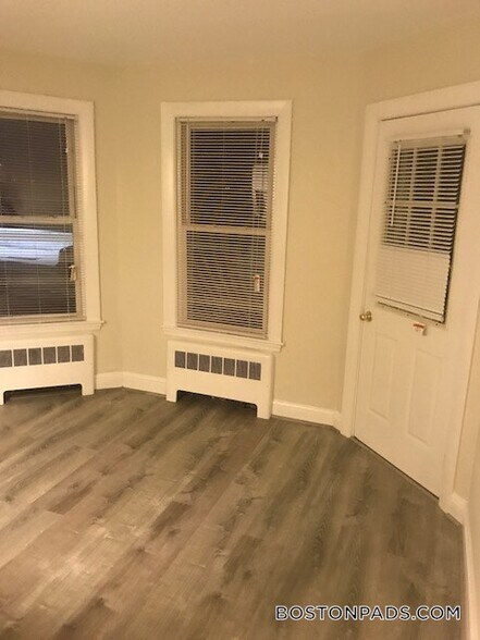 Building Photo - 87 Winthrop Shore Dr