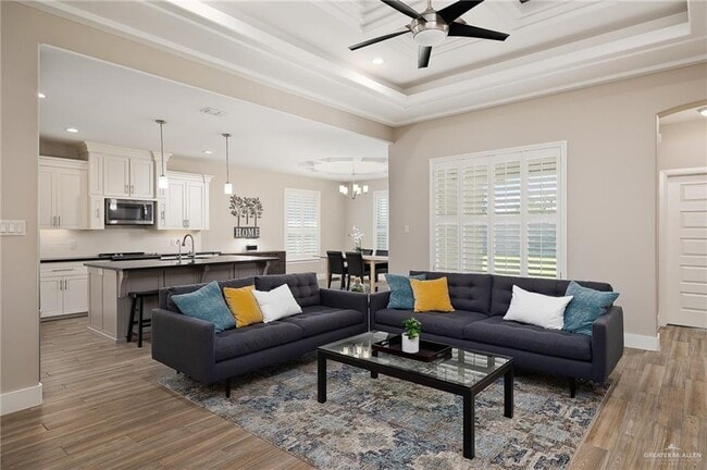 Building Photo - 16 Manchester Dr