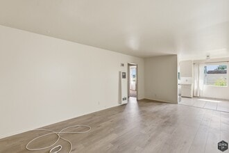 Building Photo - 3757 Glendon Ave