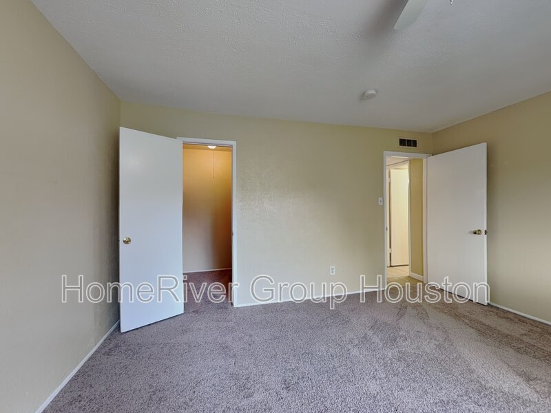 Building Photo - 5114 Shadowridge Dr