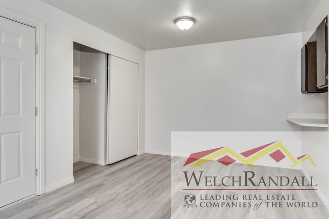 Building Photo - Charming 2 Bed 1 Bath Condo in Roy