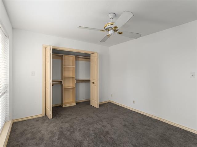 Building Photo - 400 Ricker Ct