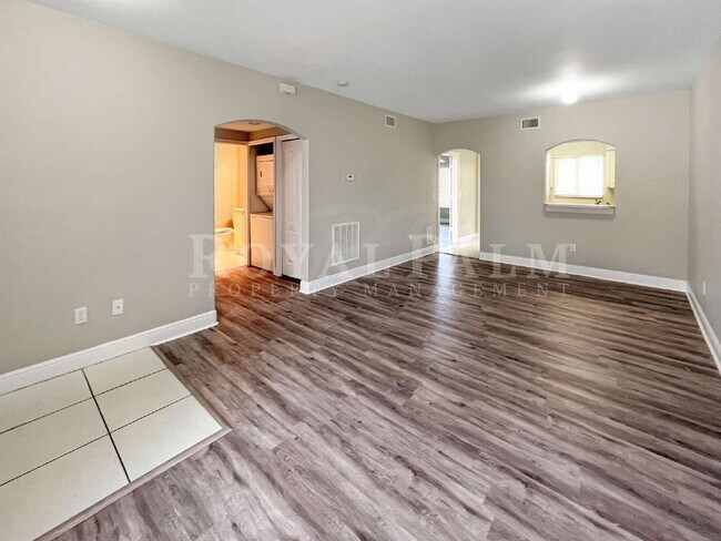 Building Photo - First-Floor 2 Bed, 2 Bath with In-Unit Washer & Dryer – Everyday Living Made Easy at Castilla Cir...