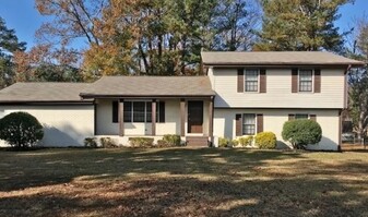 Building Photo - 2435 Hallie Mill Rd