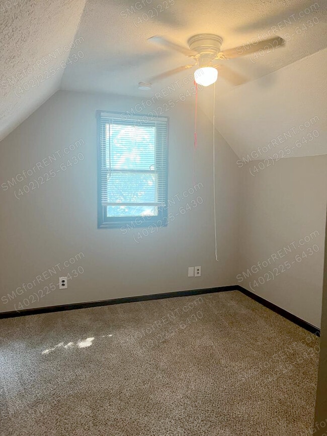 Building Photo - 2730 S 26th St