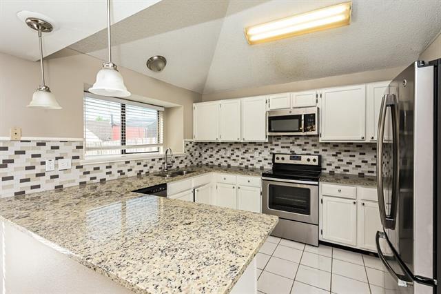 Building Photo - 3309 Country Creek Ln