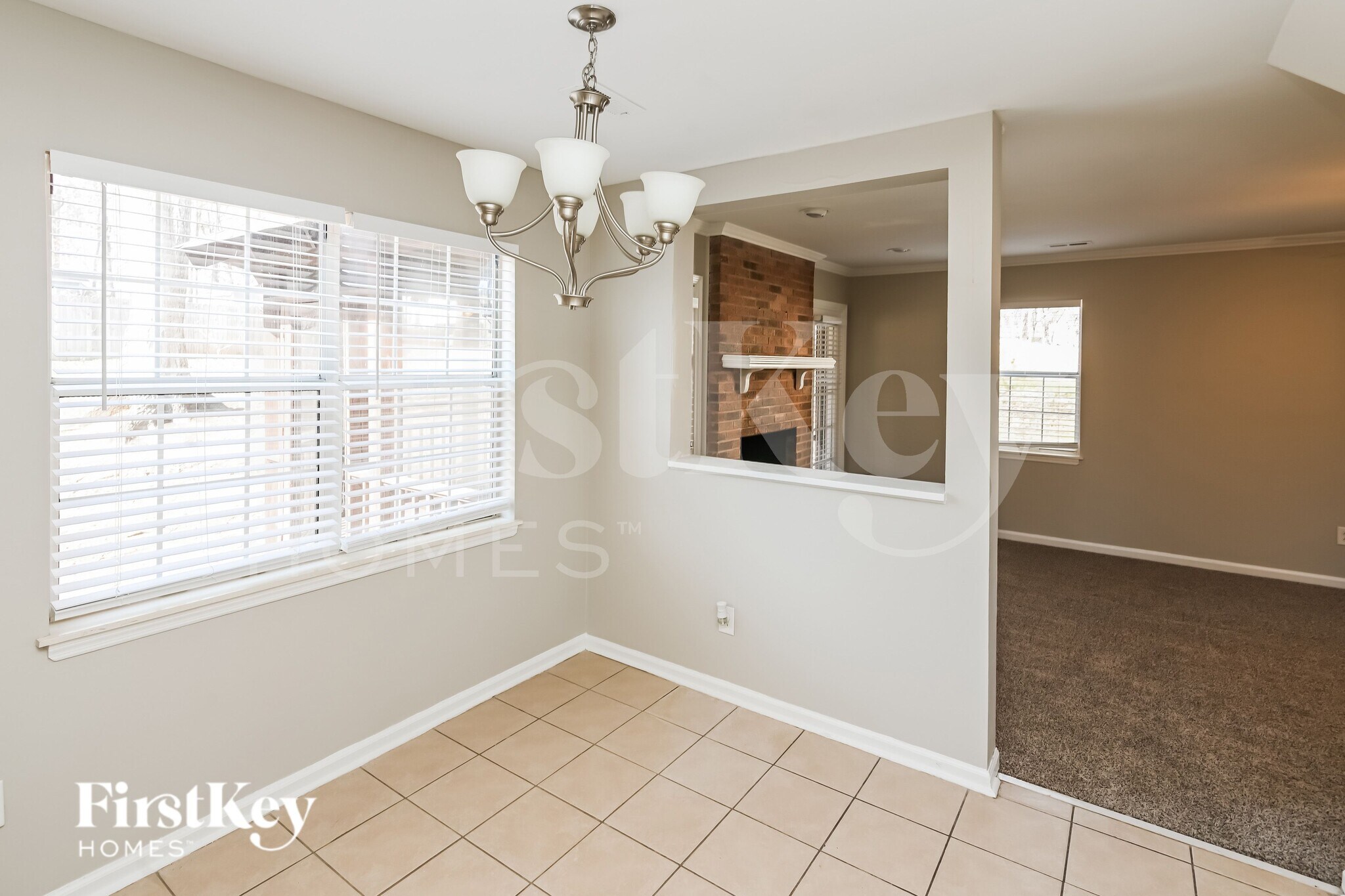 Building Photo - 2101 Killarney Pl