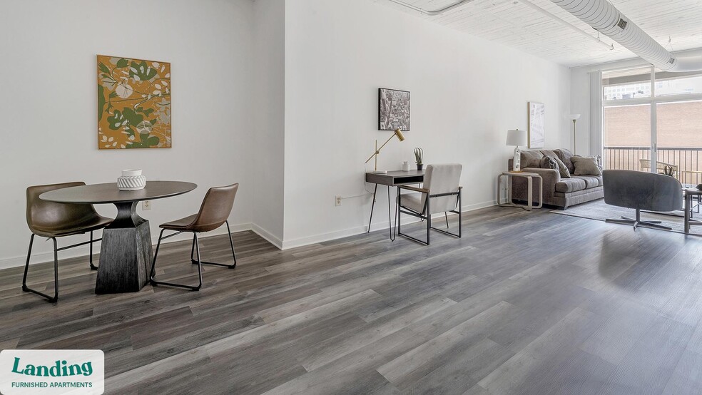 Building Photo - 222 E Saratoga St