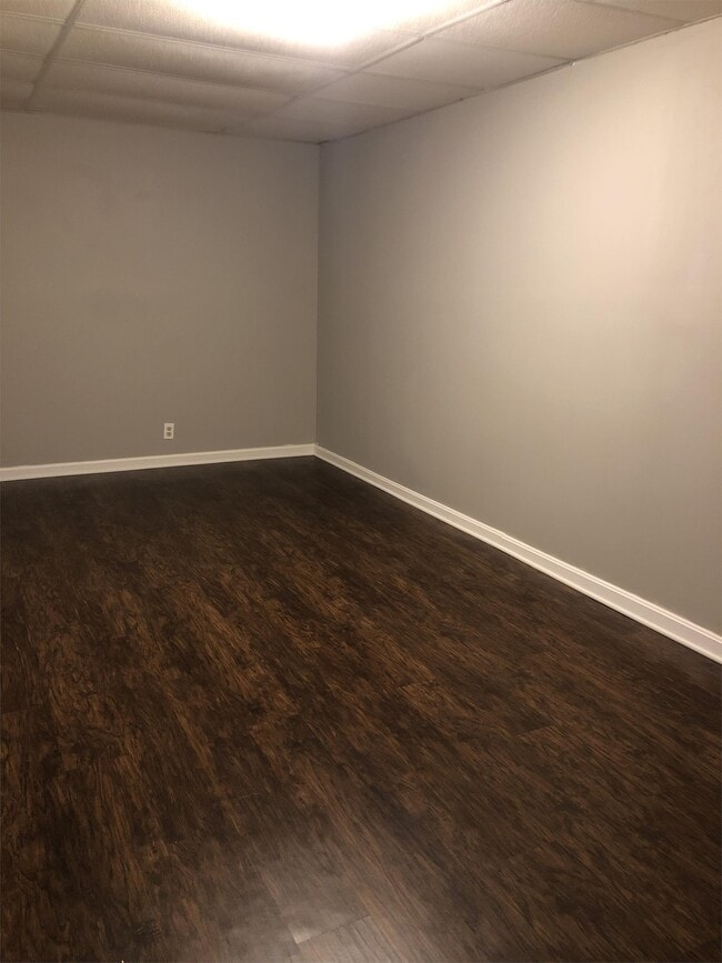 Building Photo - 5509 Woodcross Pl