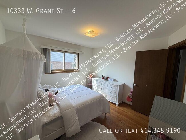 Building Photo - 10333 W Grant St