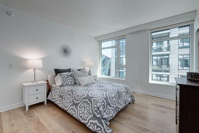 Master Bedroom - 1688 Pine St