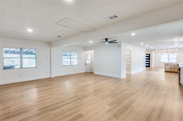 Building Photo - 611 Cannon Dr